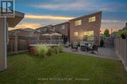 112 RUTHERFORD ROAD Bradford/West Gwillimbury 