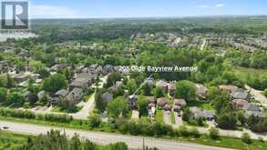 208 OLDE BAYVIEW AVENUE Richmond Hill 