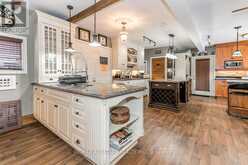 5427 RAVENSHOE ROAD East Gwillimbury