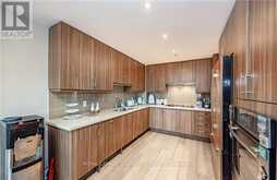 325 - 11 BRONTE ROAD Oakville 