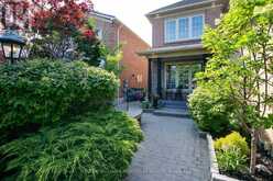 5216 CHAMPLAIN TRAIL Mississauga