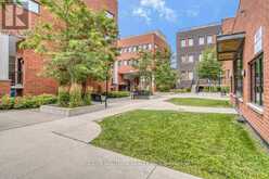 47 - 869 WILSON AVENUE Toronto