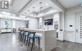 803 - 9085 JANE STREET Vaughan 