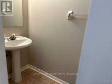 63 VIEW GREEN UPPER2BHK CRESCENT Toronto