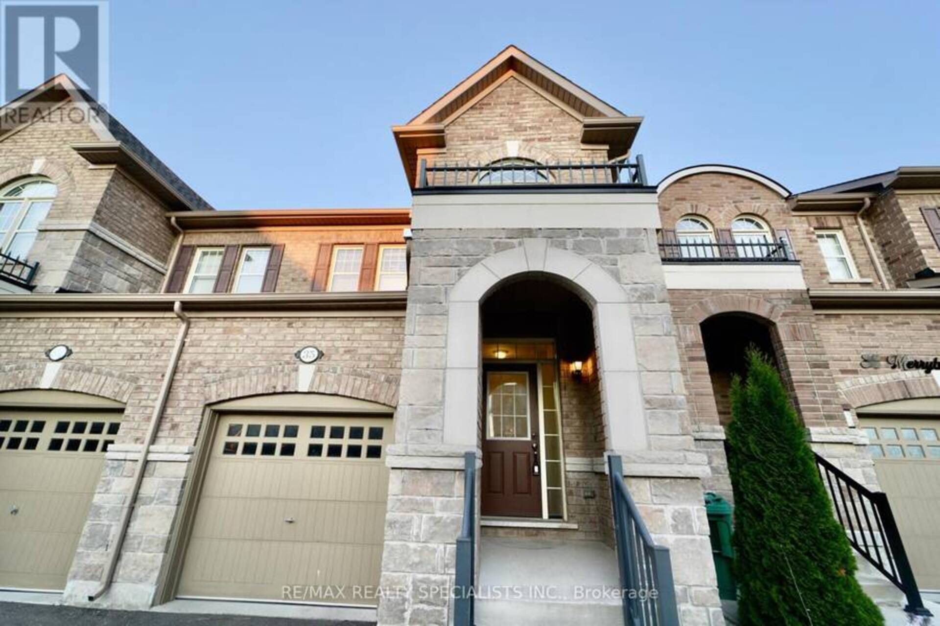 35 MERRYBROOK TRAIL Brampton 