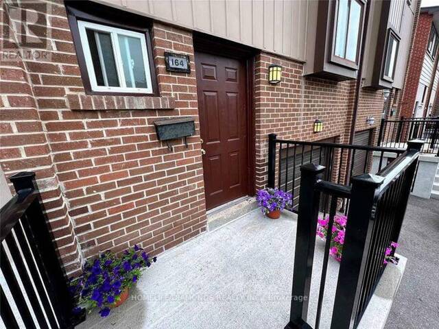 18 - 164 MOREGATE CRESCENT Brampton Ontario