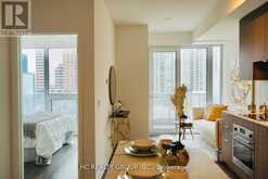 605 - 15 HOLMES AVENUE N Toronto