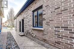 35 EIFFEL BOULEVARD Brampton 