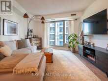 501 - 2111 LAKESHORE BOULEVARD W Toronto 