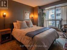 501 - 2111 LAKESHORE BOULEVARD W Toronto 