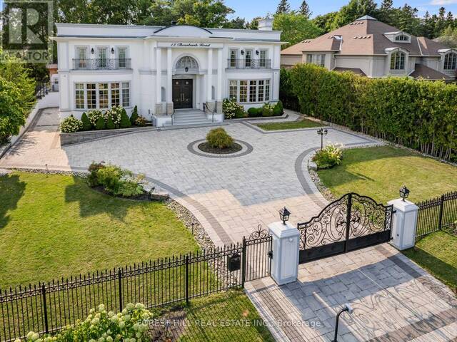 12 THORNBANK ROAD Vaughan  Ontario