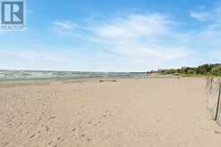 1221 RIVER ROAD E Wasaga Beach