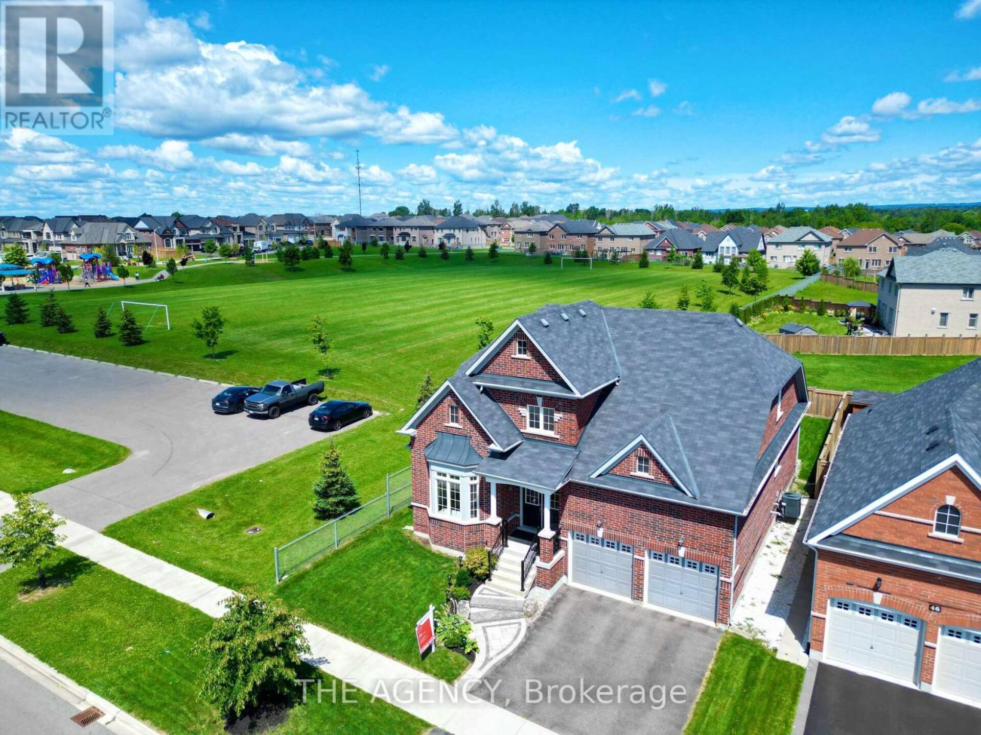 50 GRADY DRIVE Clarington 