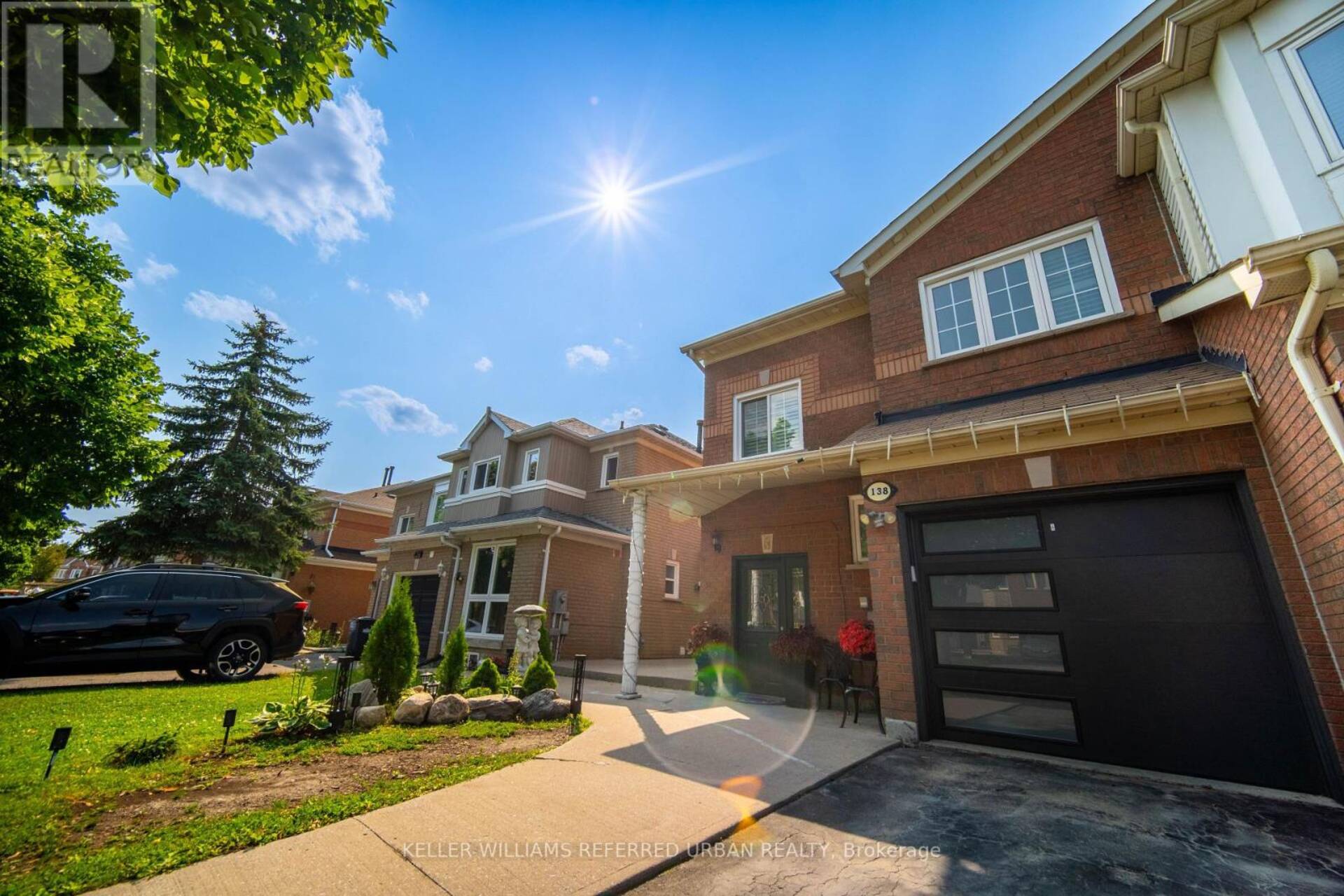 138 RAINFOREST DRIVE Brampton 