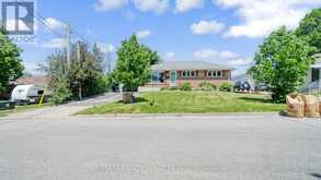 920 EAGLE CRESCENT London