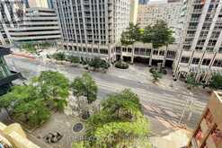 903 - 750 BAY STREET Toronto