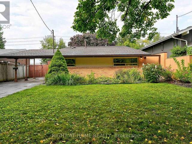 34 OAKLEY BOULEVARD Toronto Ontario