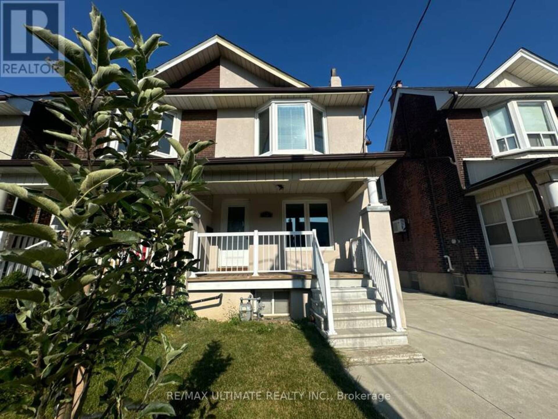 62 HOUNSLOW HEATH ROAD Toronto