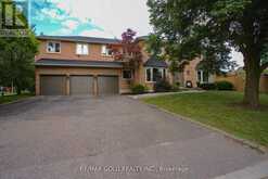 2 ENCHANTED COURT N Brampton