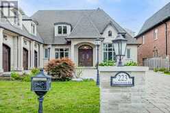 223 CRESTWOOD ROAD Vaughan 