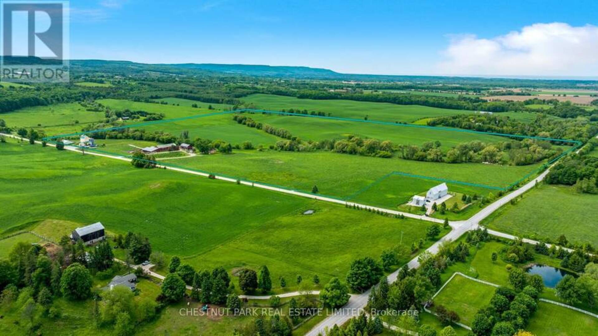 7470 21/22 NOTTAWASAGA SIDE ROAD Clearview