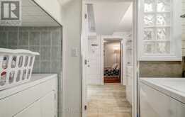 LOWER - 285 WYCHWOOD AVENUE Toronto