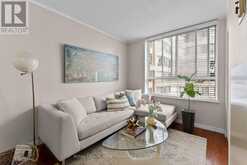 1221 - 711 BAY STREET Toronto