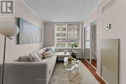 1221 - 711 BAY STREET Toronto