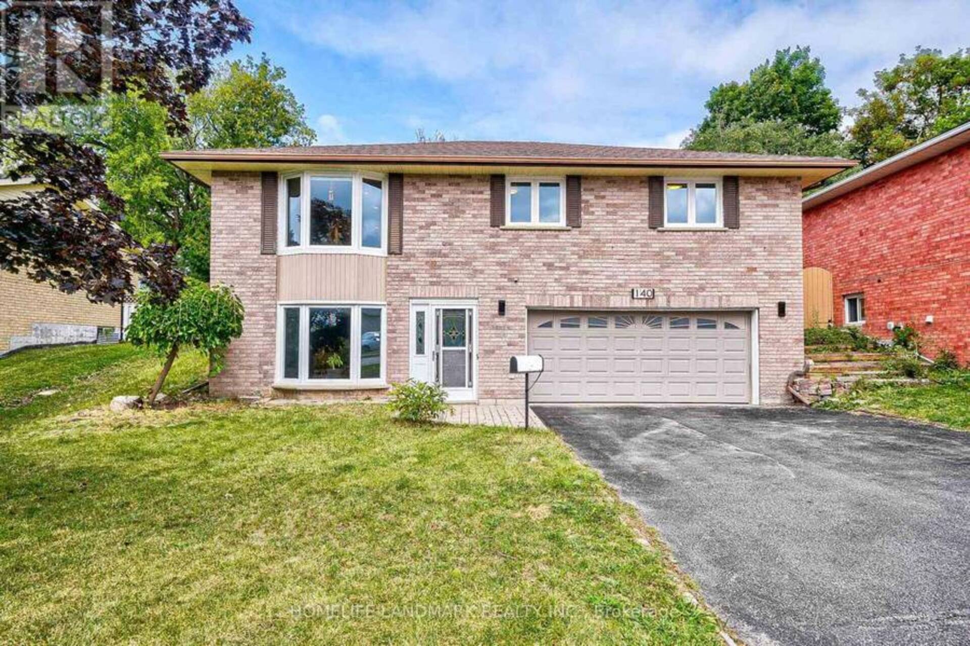 140 OAKCREST DRIVE Georgina 