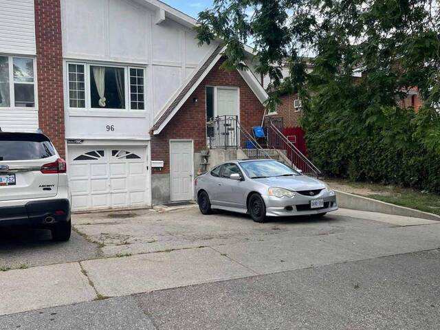 96 KINGSWOOD DRIVE Brampton Ontario