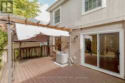 1039 RUNNYMEAD CRESCENT Oakville 