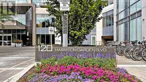 1427 - 120 HARRISON GARDEN BOULEVARD Toronto