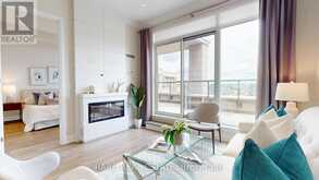 710 - 25 BAKER HILL BOULEVARD Whitchurch-Stouffville 