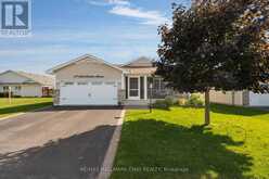 27 NORTH CAROLINA AVENUE Wasaga Beach