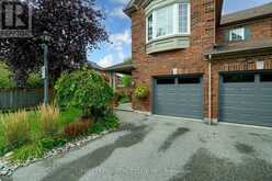 21 - 2 MARY GAPPER CRESCENT Richmond Hill