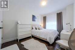 23 HOLLYHOCK COURT N Toronto