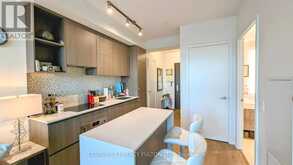 1610 - 1 YORKVILLE AVENUE Toronto