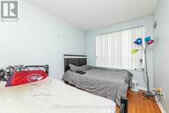 712 - 11 ONEIDA CRESCENT Richmond Hill 