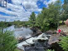 #1 - 1006 FOXPOINT ROAD Lake of Bays