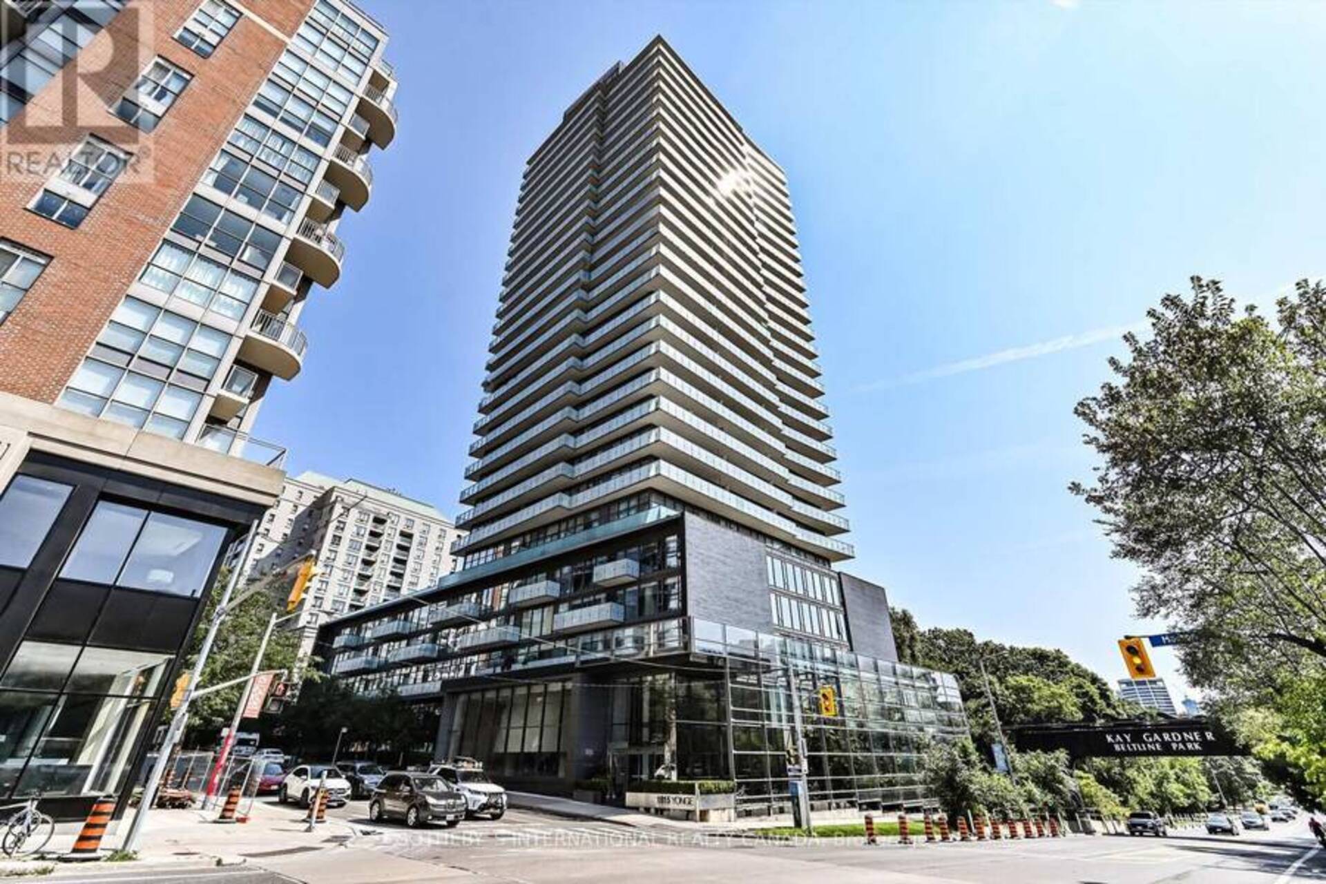 507 - 1815 YONGE STREET Toronto