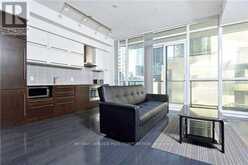 1707 - 770 BAY STREET Toronto