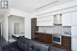 1707 - 770 BAY STREET Toronto