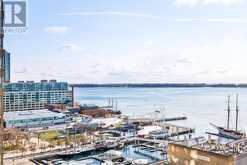 1408 - 270 QUEENS QUAY W Toronto 