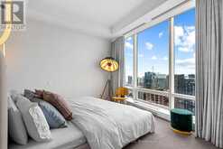 5203 - 180 UNIVERSITY AVENUE Toronto