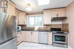 2483 YARMOUTH CRESCENT Oakville