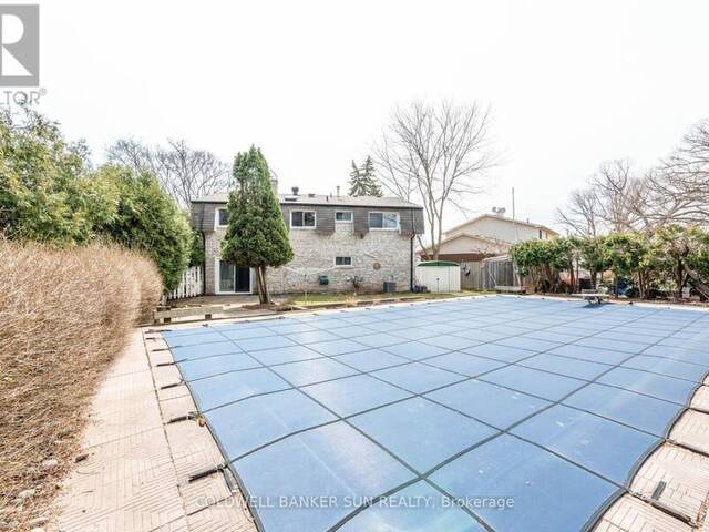 2483 YARMOUTH CRESCENT Oakville Ontario