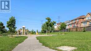 LOWER - 33 NETHERWAY CRESCENT Ajax 