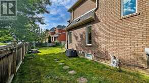 27 BOXHILL ROAD Markham 