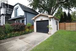 82 LANKIN BOULEVARD Toronto