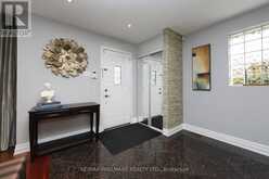 82 LANKIN BOULEVARD Toronto